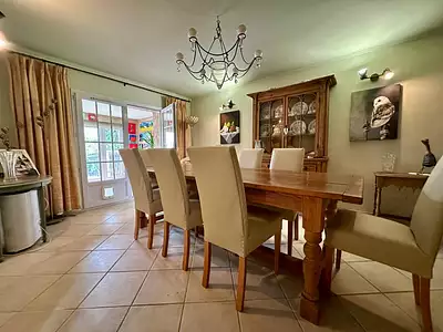 Maison, 268 m²