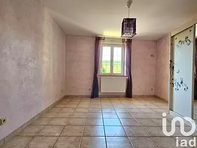 Maison, 240 m²