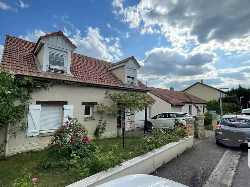 Maison, 111 m²
