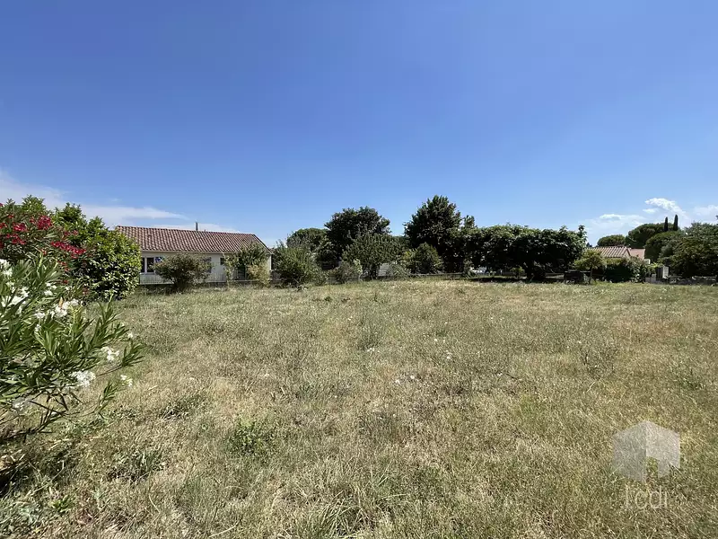 Terrain, 547 m²
