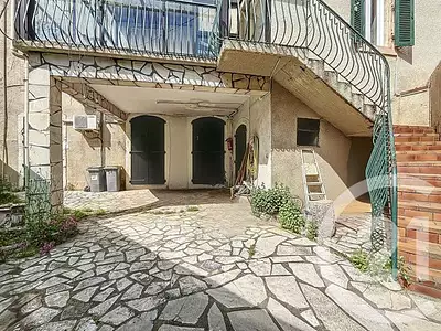 Maison, 231,9 m²