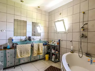 Maison, 289 m²