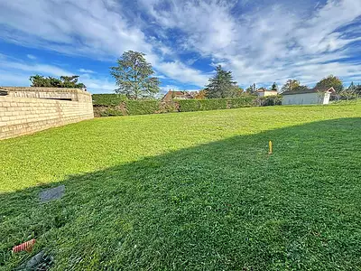 Terrain, 600 m²