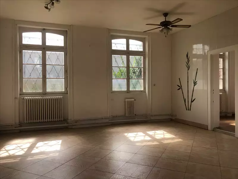 Immeuble, 235 m²