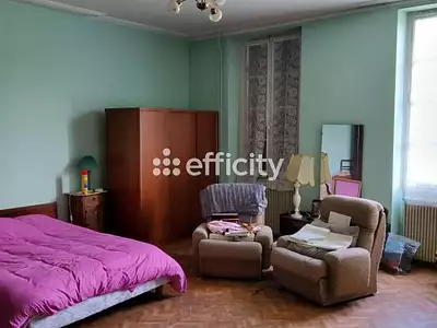 Maison, 230 m²