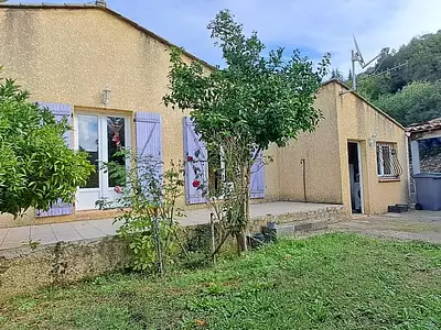 Maison, 151 m²
