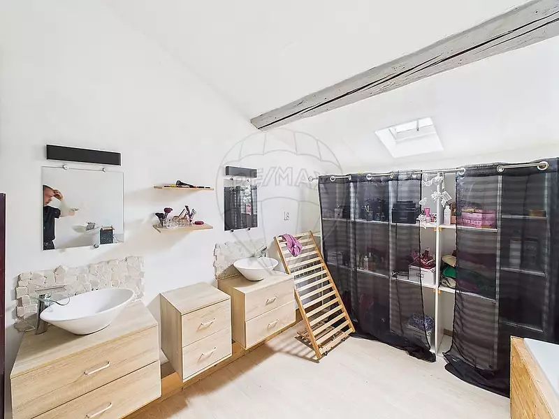 Maison, 162 m²