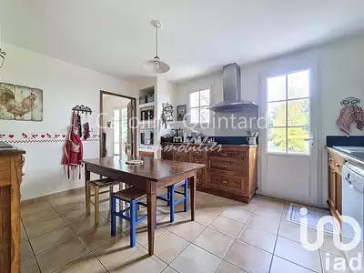 Maison, 176 m²