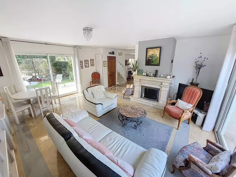 Maison, 170 m²