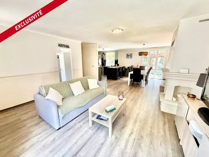 Maison, 190 m²