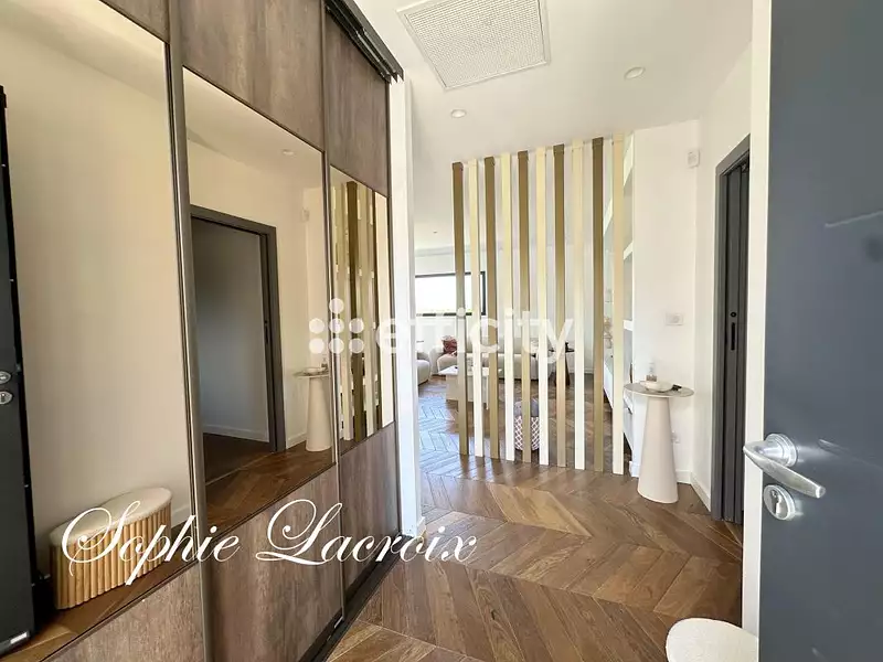 Maison, 191 m²