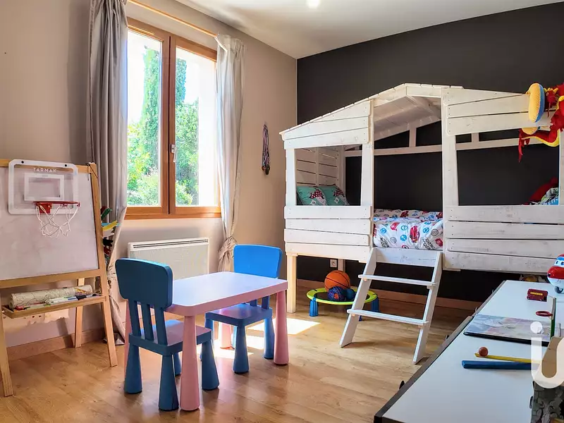 Maison, 170 m²