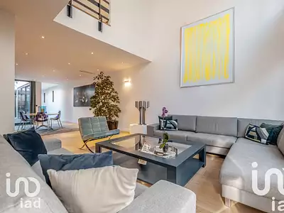 Maison, 330 m²