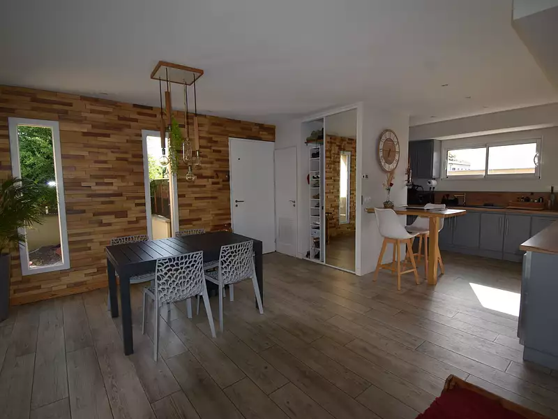 Maison, 87 m²