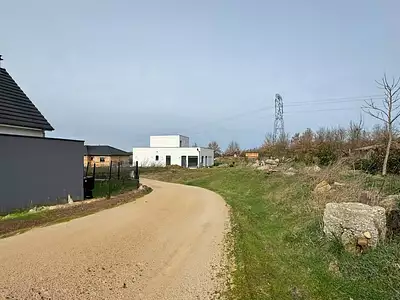 Terrain, 900 m²