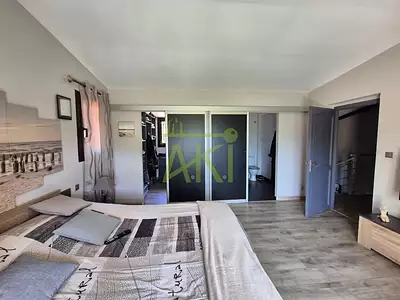 Maison, 313 m²