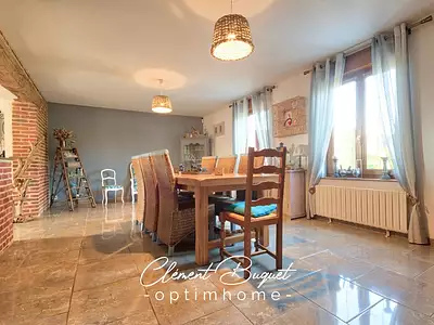 Maison, 252 m²