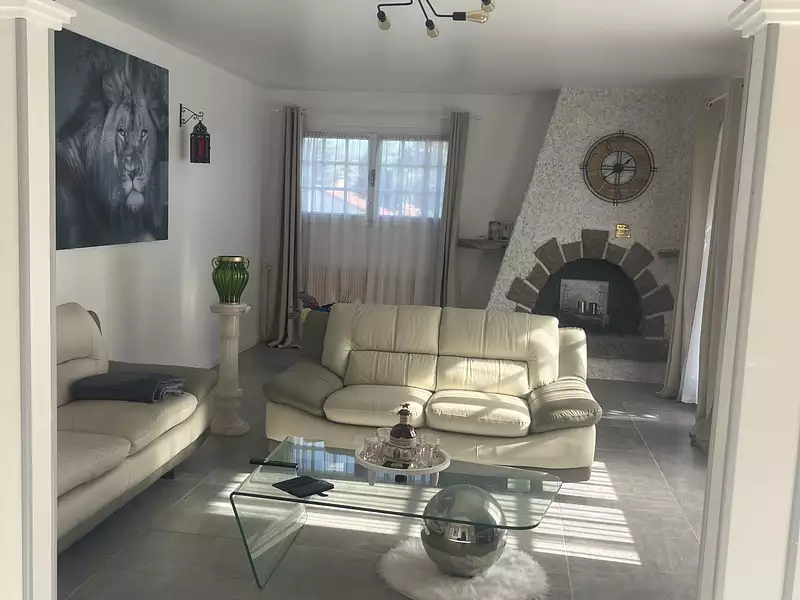 Maison, 151 m²