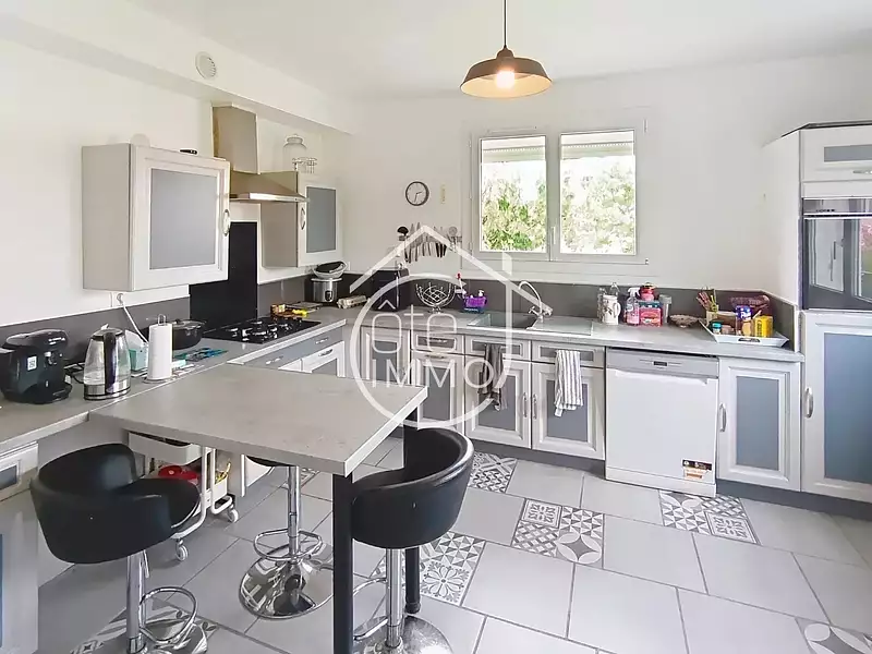 Maison, 187,88 m²