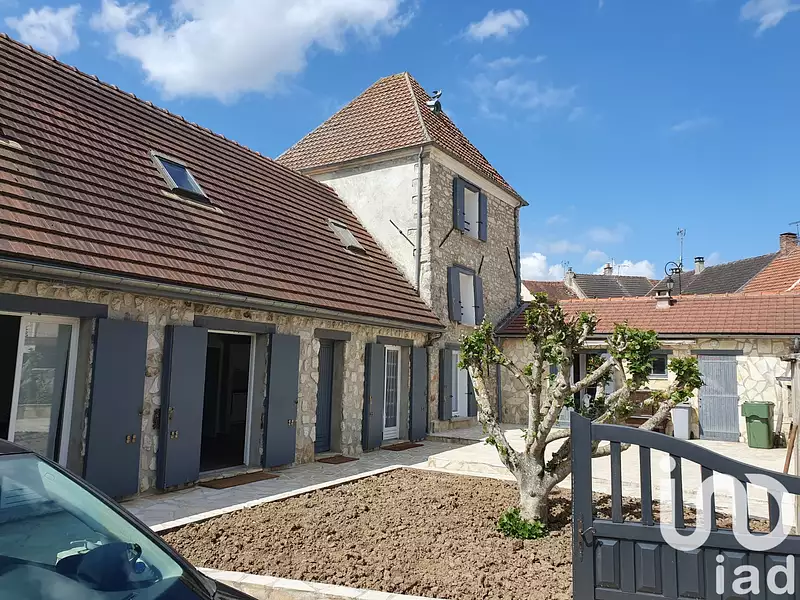 Maison, 176 m²