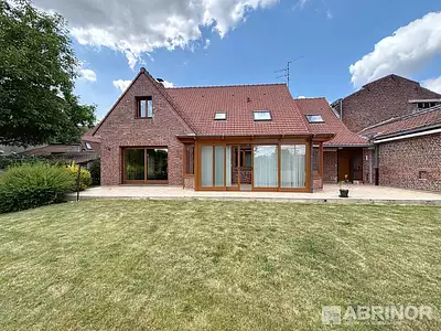 Maison, 220 m²