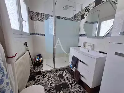 Maison, 93 m²