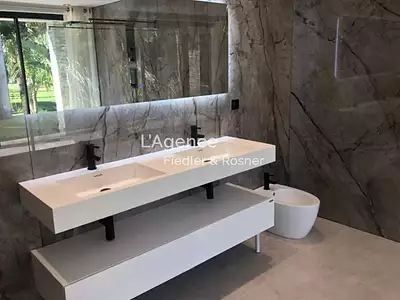 Maison, 540 m²