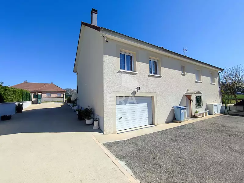 Maison, 140 m²