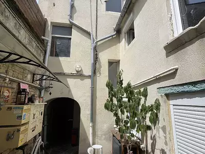 Immeuble, 250 m²