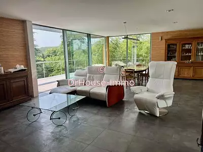 Maison, 209 m²