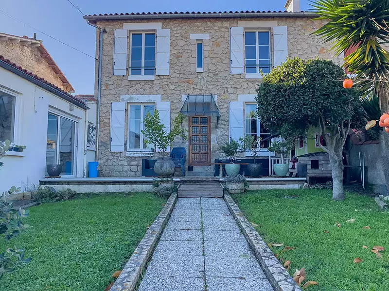 Maison, 90 m²