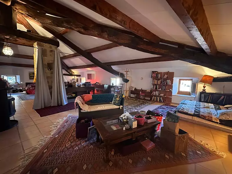 Maison, 340 m²
