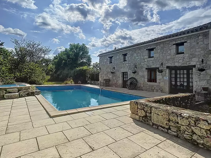 Maison, 400 m²