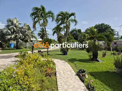 Maison, 180 m²