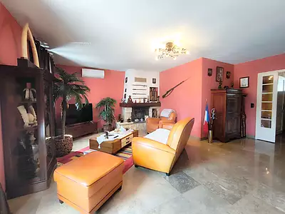 Maison, 99 m²