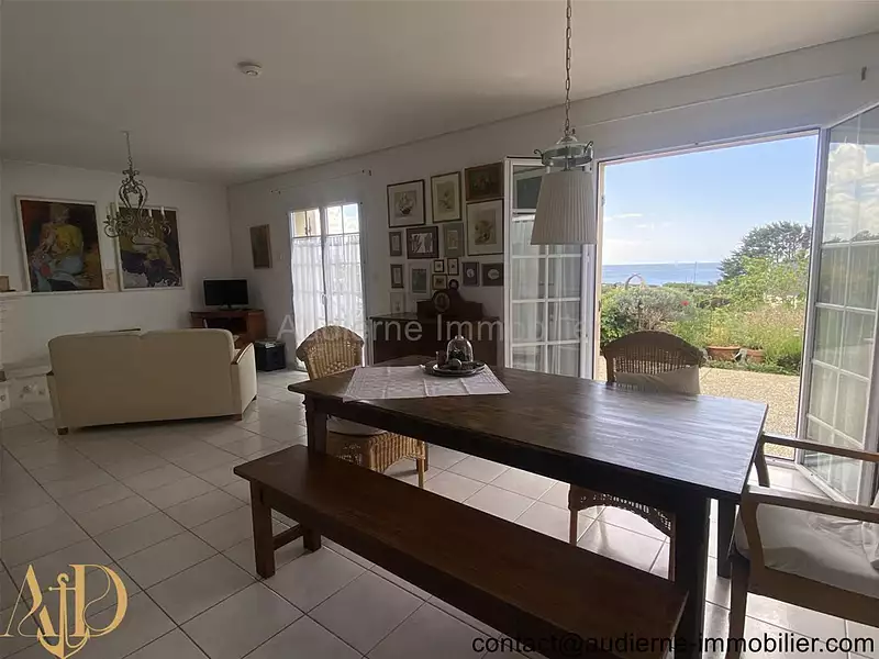 Maison, 207 m²