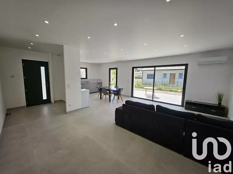 Maison, 106 m²