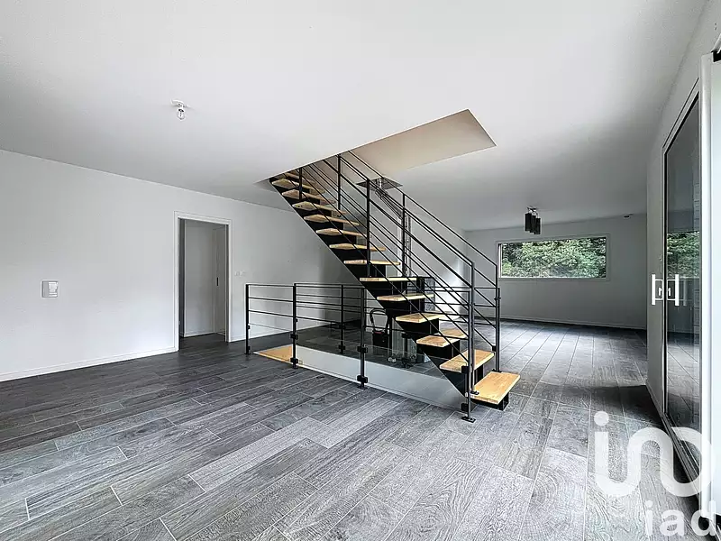 Maison, 169 m²