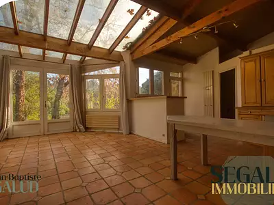 Maison, 230 m²