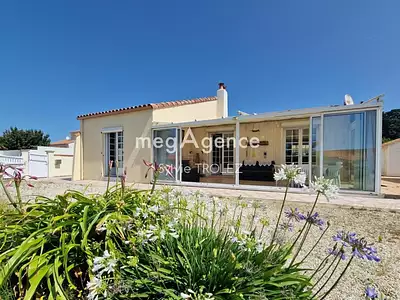 Maison, 93 m²