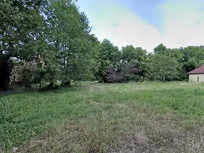 Terrain, 2 900 m²