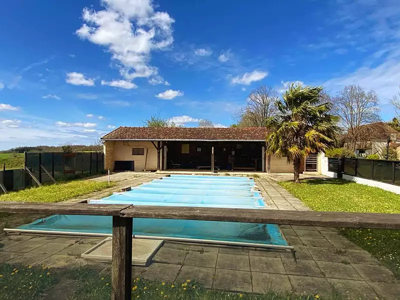 Maison, 180 m²