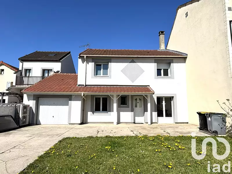 Maison, 122 m²