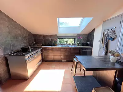 Maison, 225 m²