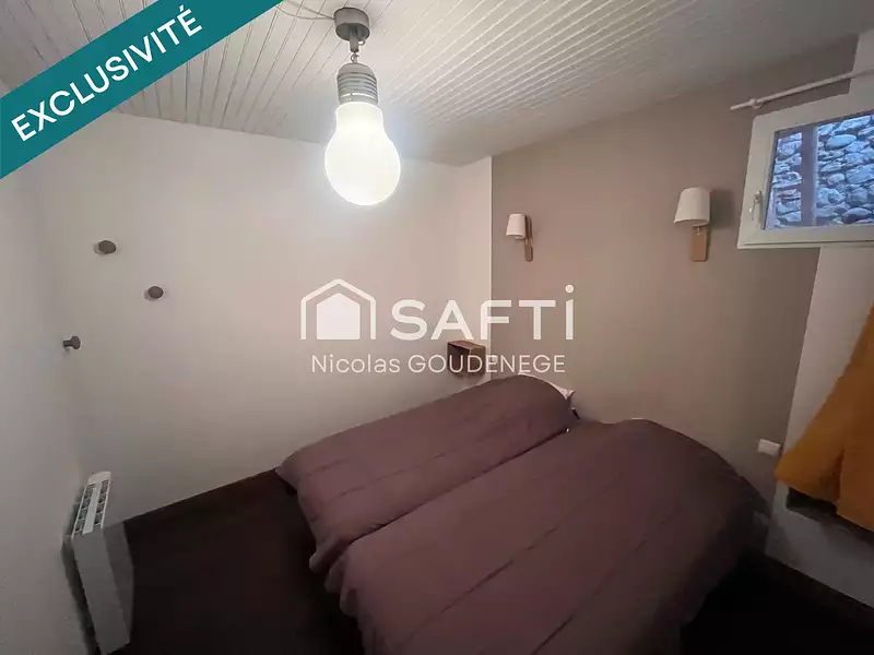 Immeuble, 180 m²