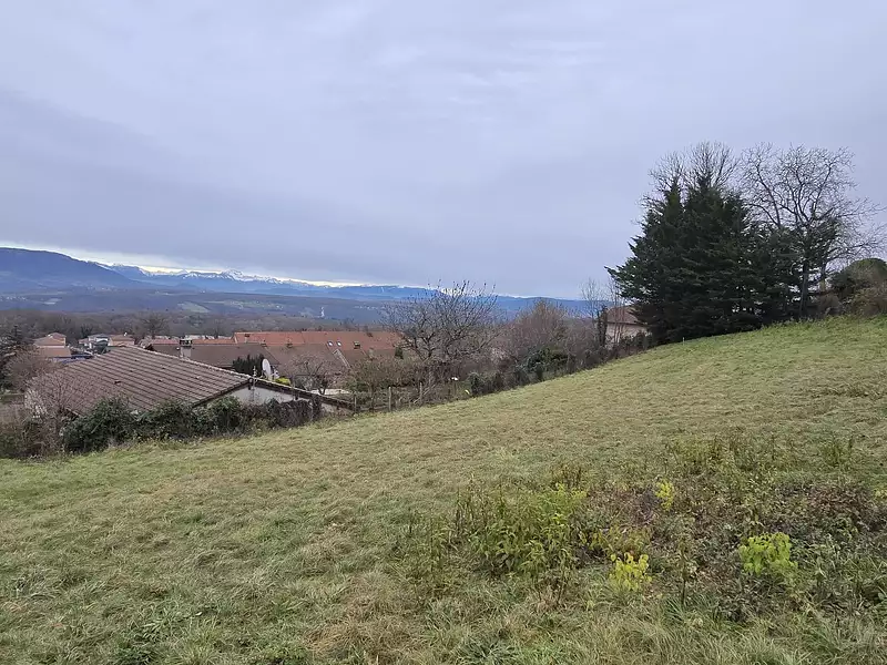 Terrain, 1 669 m²