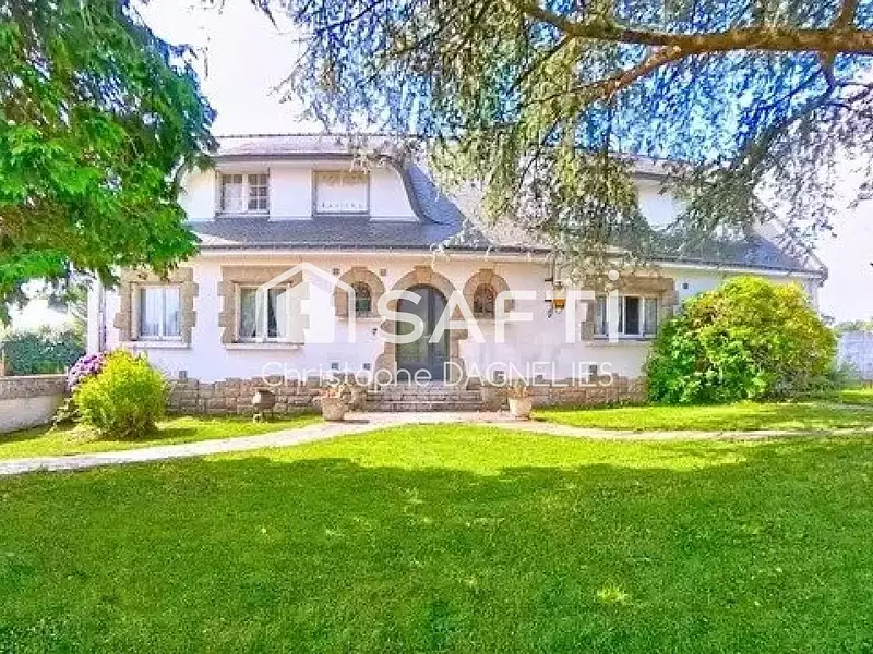 Maison, 248 m²