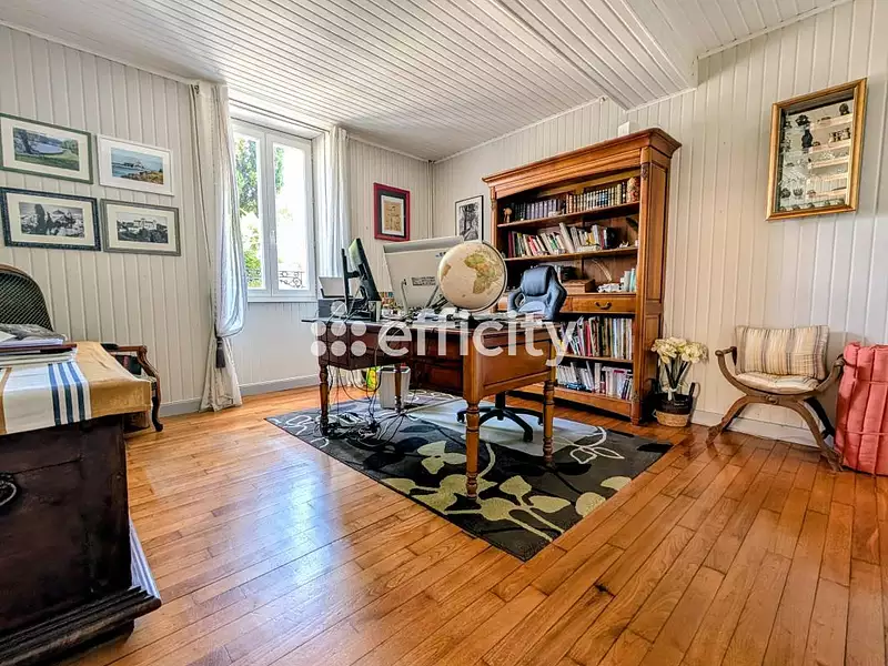 Maison, 175 m²