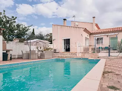 Maison, 176 m²