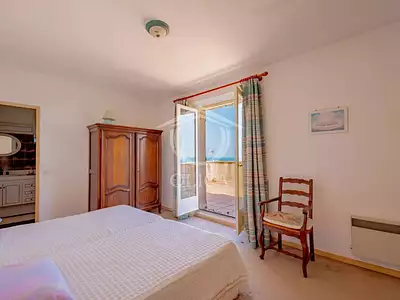 Maison, 275 m²